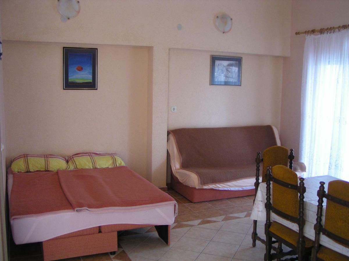 Apartman Ivica Vir Exteriör bild
