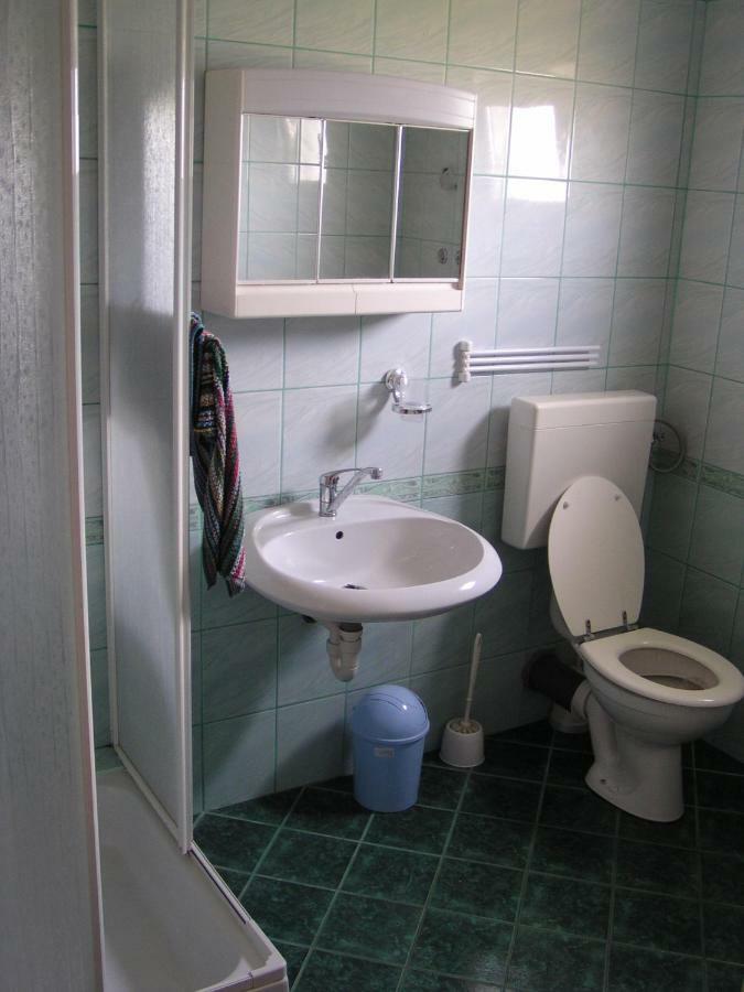 Apartman Ivica Vir Exteriör bild